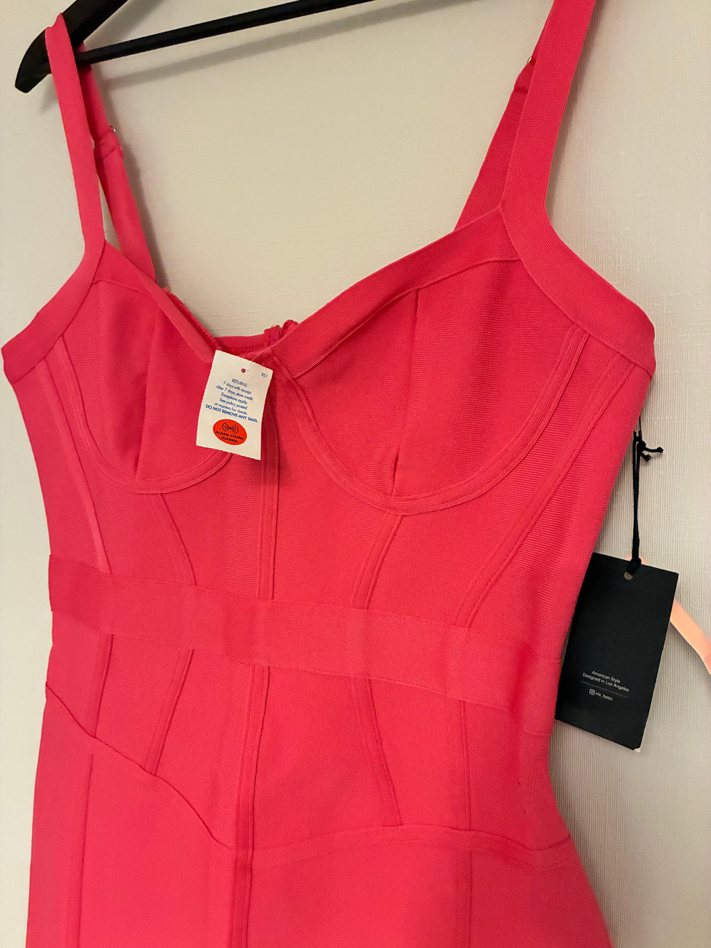 Blusa tipo corset fucsia sin mangas