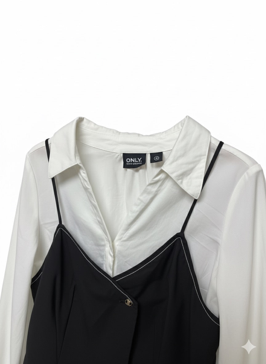 Vestido negro con camisa blanca integrada