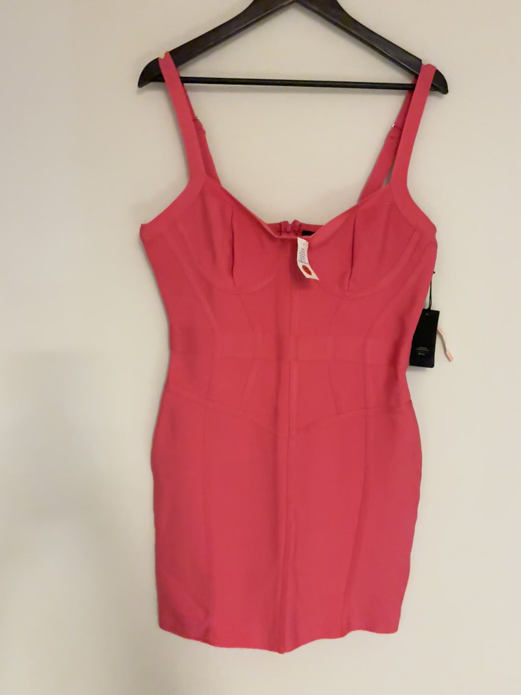 Blusa tipo corset fucsia sin mangas